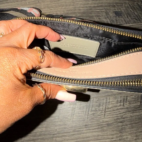 Marc Jacobs Snapshot - Picture 5 of 9